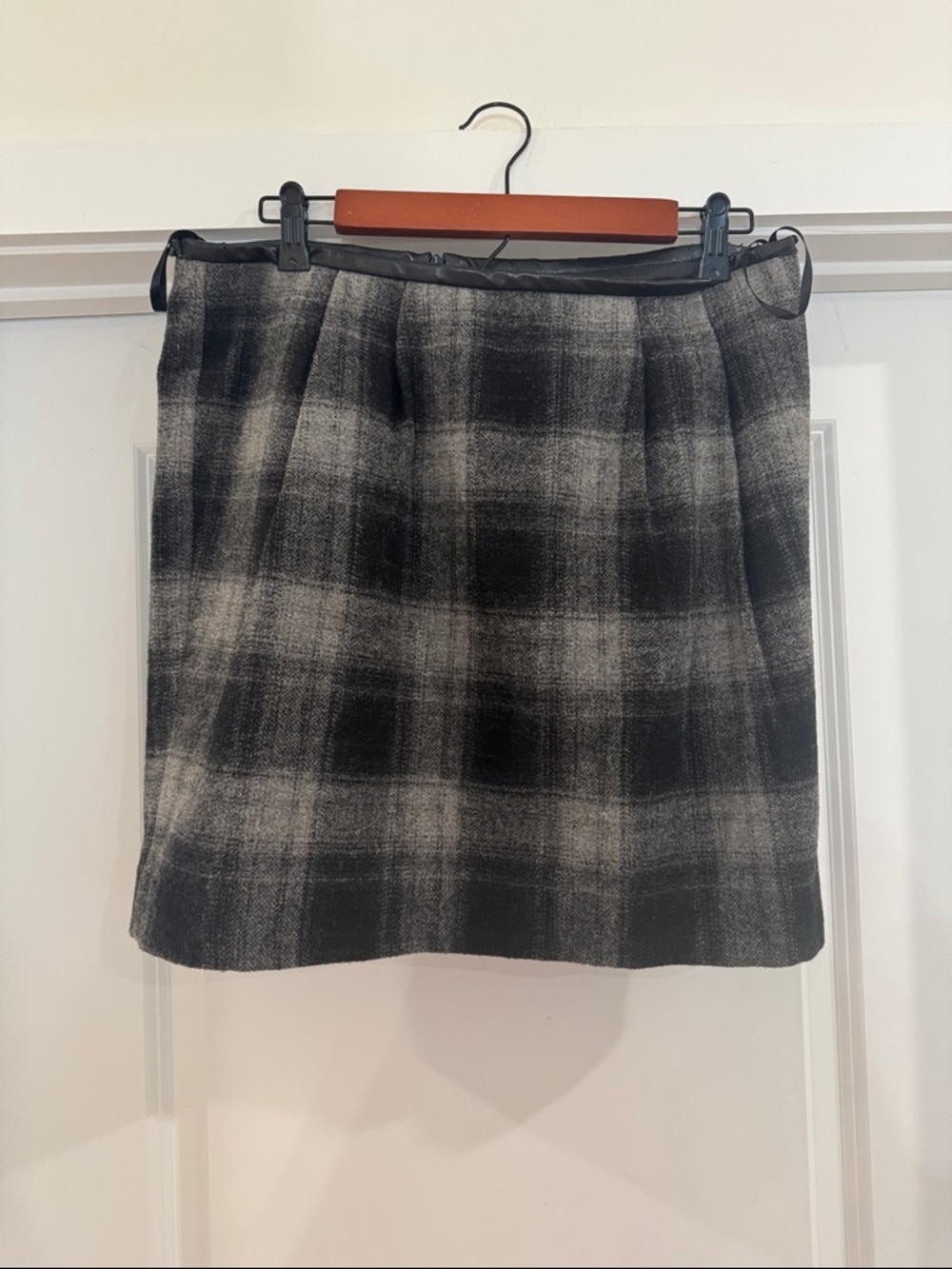 GAP Black & Gray Plaid Mini Skirt